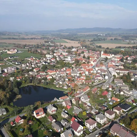 Apartment U Mirase